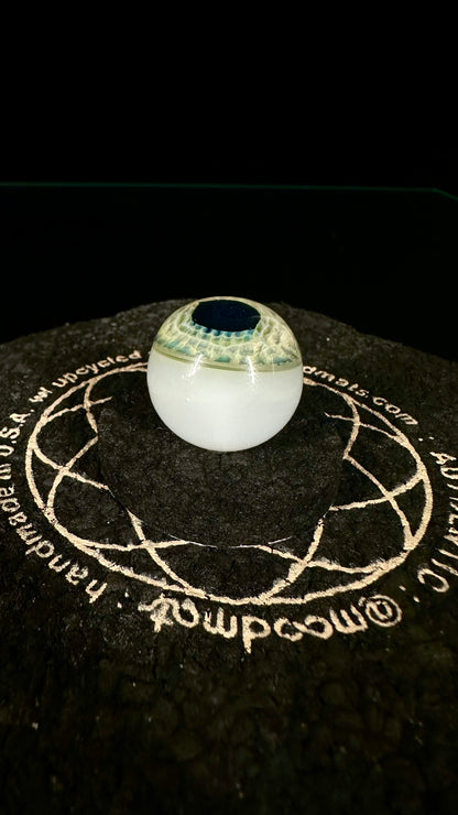 White/Green UV Dragon Eye MIB (Marble In Boro)